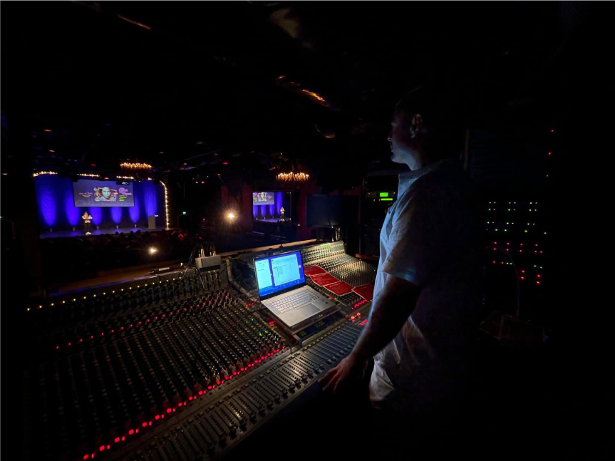 Live mixing at Capitol Theatre Düsseldorf